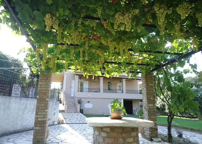 Marina * Liapades